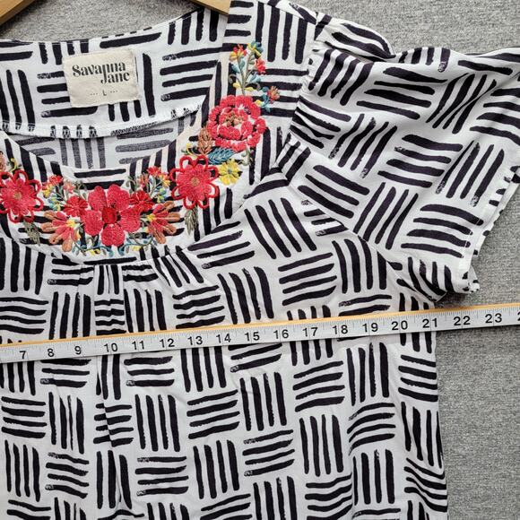 SAVANNA JANE EMBROIDERED TOP, SIZE L - Picture 6 of 7